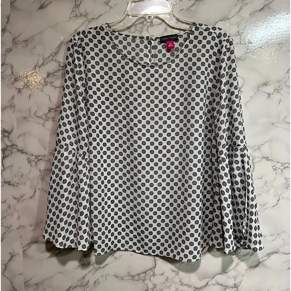 Vince Camuto Bell Sleeve Blouse Size XS